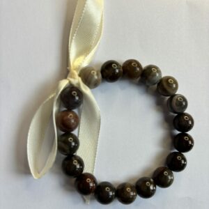 Bracelet en agate fossile pour se reconnecter a ses racines
