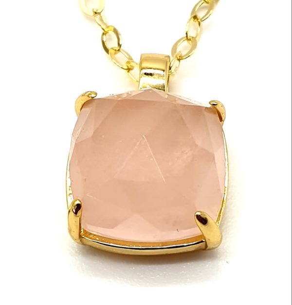 Collier Argent Plaqué Or et Quartz Rose Carrée de 10x10mm