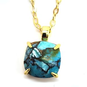 Collier Argent Plaqué Or et Turquoise Carrée de 10x10mm