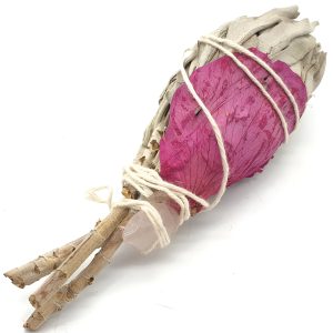 Fagot de sauge Blanche de Californie Torche en quartz rose et fleur de rose Love spirit