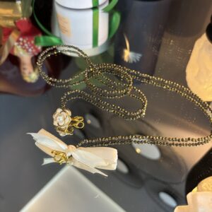 Chaine de lunette en hématites dorées